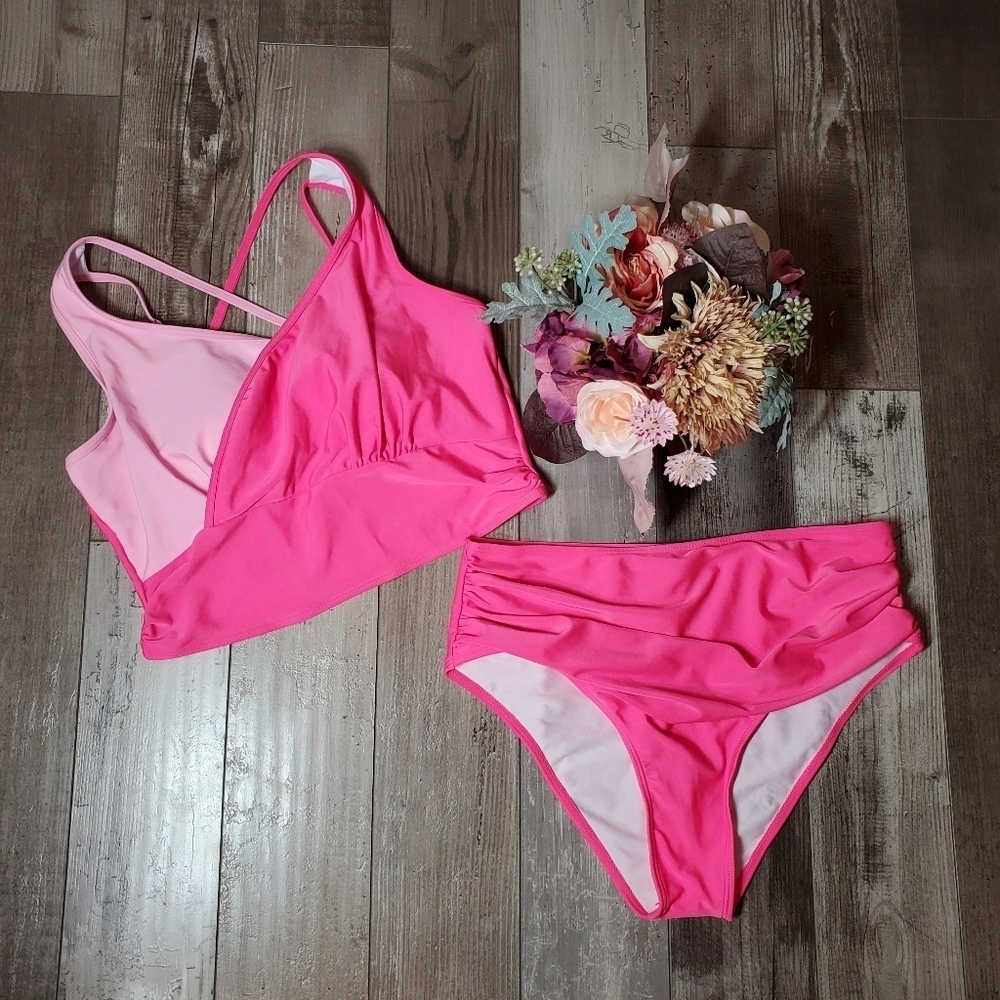 SOLY HUX Women's Plus Size Color Block Swimsuit Ruched High Waist Hot Pink 1XL